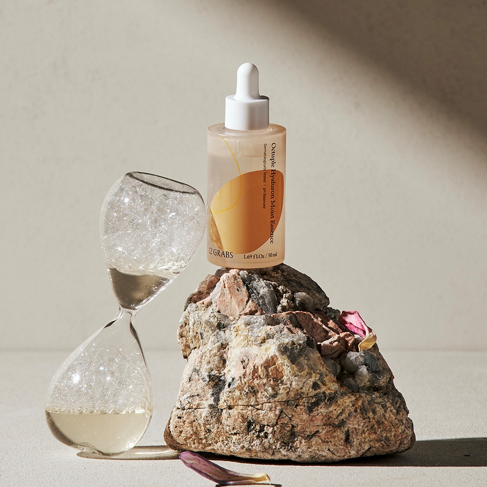 12GRABS Octuple Hyaluronic Moist Essence | Hwahae Global